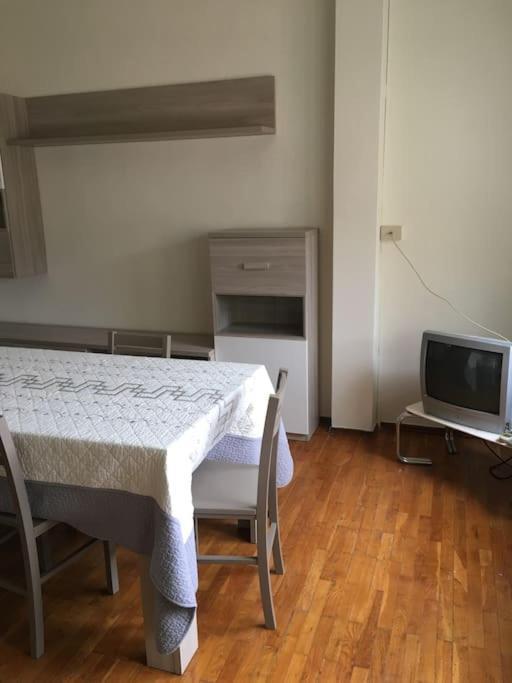 伊夫雷亚La Casa Di Aurora公寓 外观 照片